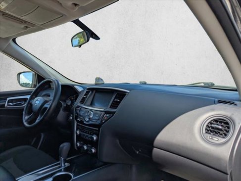 Used 2018 Nissan Pathfinder S image 30