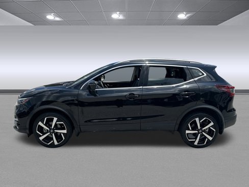 Used 2022 Nissan Rogue Sport SL w/ Premium Package image 6
