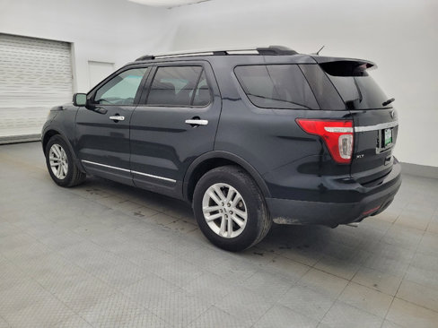 Used 2015 Ford Explorer XLT w/ Equipment Group 202A image 3