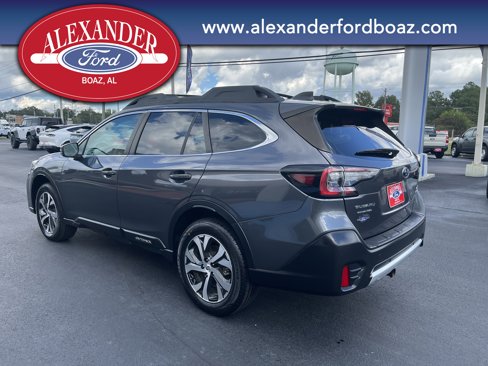 Used 2020 Subaru Outback Limited image 2