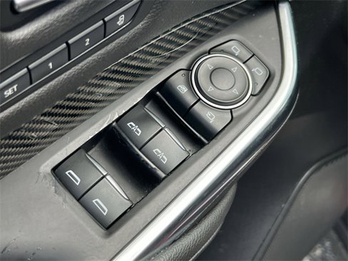 Used 2019 Cadillac XT4 Sport w/ Cold Weather Package image 13