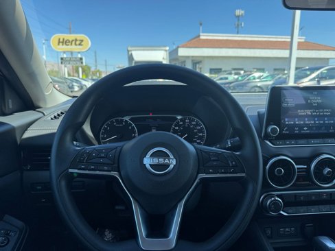 Used 2024 Nissan Sentra SV image 32
