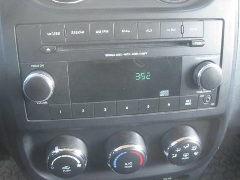 Used 2014 Jeep Patriot Sport w/ Power Value Group image 17