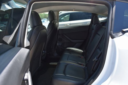 Used 2021 Tesla Model Y Performance image 33