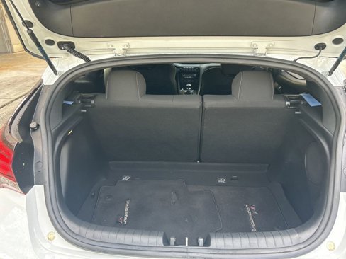 Used 2020 Hyundai Veloster N w/ Performance Package image 31