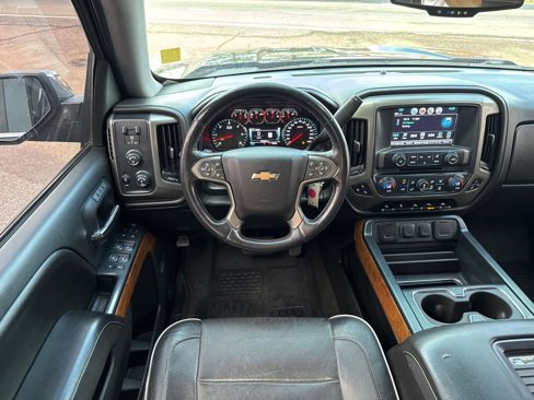 Used 2017 Chevrolet Silverado 1500 High Country image 22