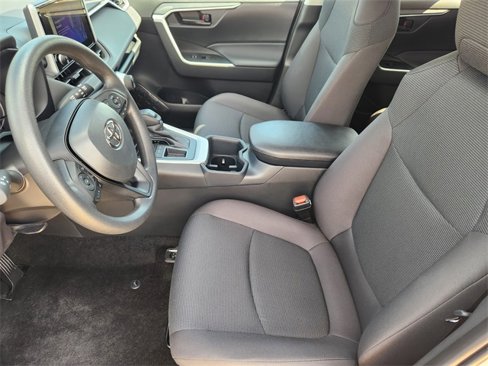 Certified 2025 Toyota RAV4 LE image 13