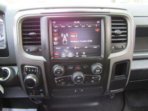 Used 2020 RAM 1500 Express image 10