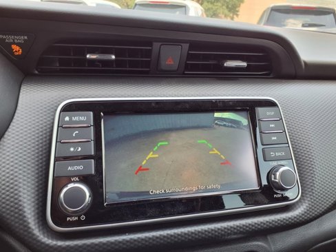 New 2025 Nissan Kicks Play S image 5