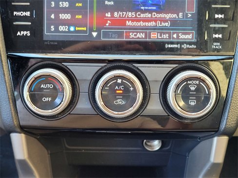 Used 2017 Subaru Forester 2.5i Premium w/ All-Weather Package image 25