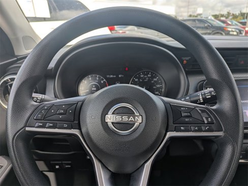 Used 2024 Nissan Kicks SV image 21