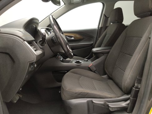 Used 2020 GMC Terrain SLE image 17