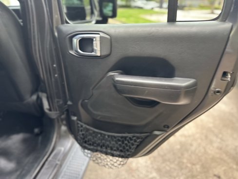 Used 2019 Jeep Wrangler Unlimited Sport S image 21