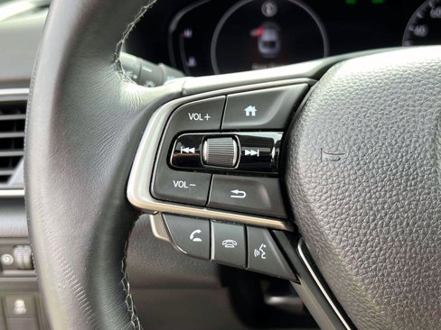 Certified 2018 Honda Accord Touring image 22