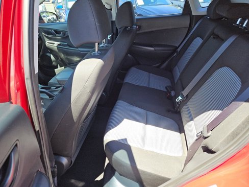 Used 2020 Hyundai Kona SE image 18