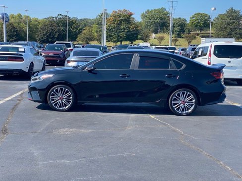Used 2022 Kia Forte GT w/ GT Technology Package image 5