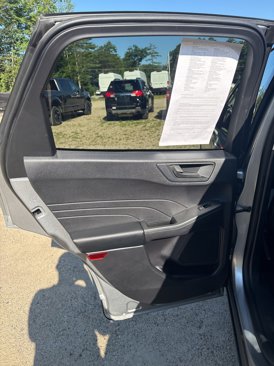 Used 2022 Ford Escape SE w/ Convenience Package image 12