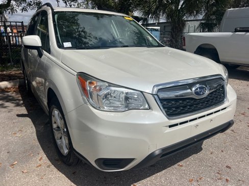 Used 2015 Subaru Forester 2.5i Premium w/ All-Weather Package image 3