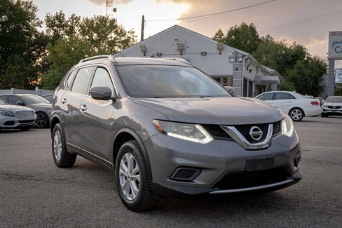 Used 2015 Nissan Rogue SV image 17