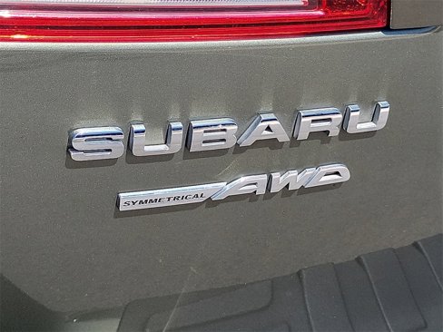 Used 2018 Subaru Outback 2.5i Limited image 23