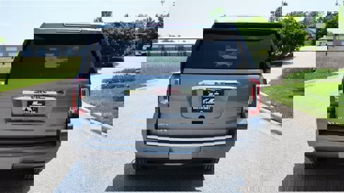 Used 2018 GMC Yukon Denali image 7