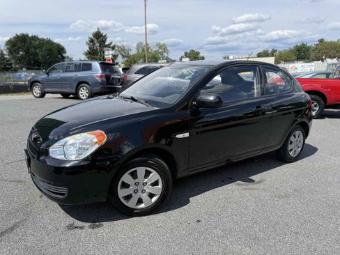 Used 2010 Hyundai Accent GS w/ Premium Pkg 3 image 3