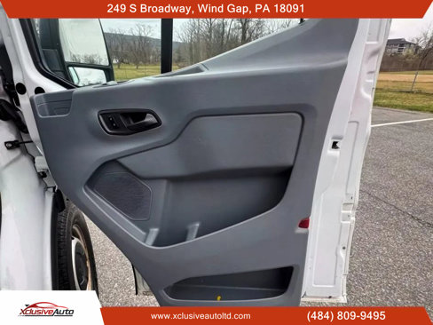 Used 2016 Ford Transit 250 130 Low Roof image 11