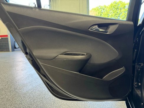 Used 2016 Chevrolet Cruze LT w/ Convenience Package image 19