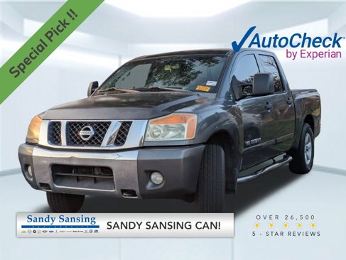 Used 2008 Nissan Titan SE image 1