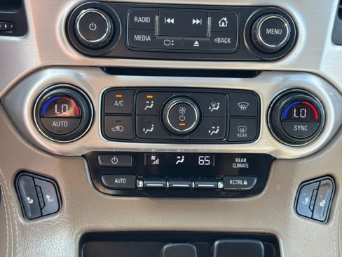 Used 2019 GMC Yukon XL SLT w/ HD Trailering Package image 26
