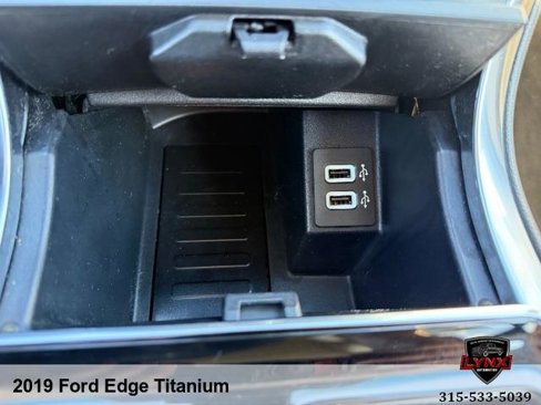 Used 2019 Ford Edge Titanium w/ Equipment Group 301A image 13