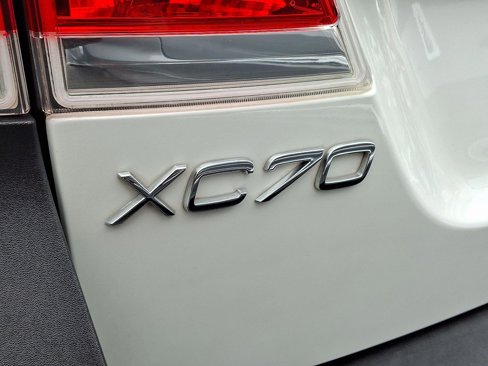 Used 2016 Volvo XC70 T5 Platinum image 31