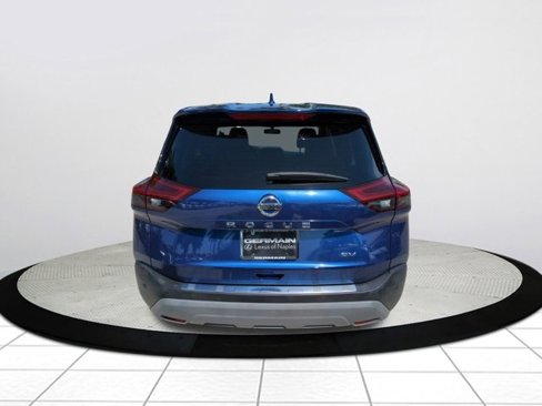 Used 2021 Nissan Rogue SV image 4