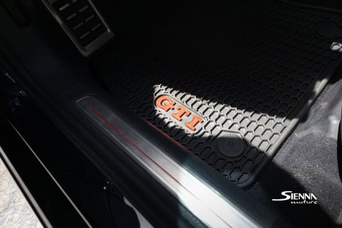 Used 2015 Volkswagen GTI SE image 15