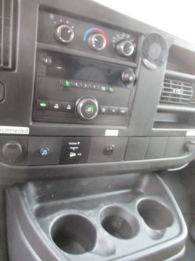 Used 2011 Chevrolet Express 2500 image 9