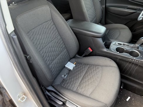 Used 2020 Chevrolet Equinox LT image 23