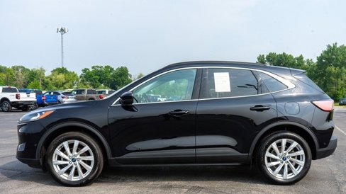 Used 2021 Ford Escape Titanium w/ Titanium Elite Package image 9