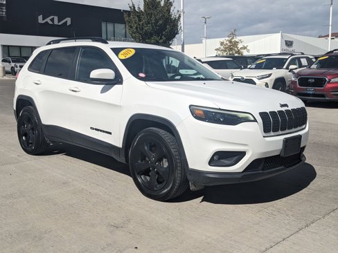 Used 2019 Jeep Cherokee Latitude Plus image 7