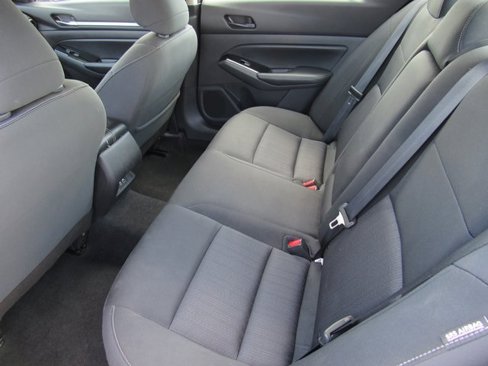 Used 2023 Nissan Altima 2.5 SV image 10