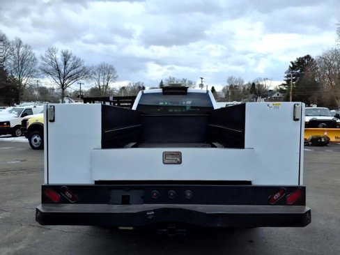 Used 2017 Ford F350 XLT w/ Snow Plow Prep Package image 4