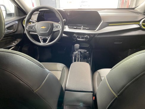 New 2025 Chevrolet Trax LT w/ Driver Confidence Package image 3