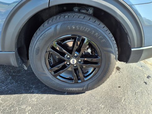 Used 2021 Ford Explorer XLT w/ Equipment Group 202A image 33