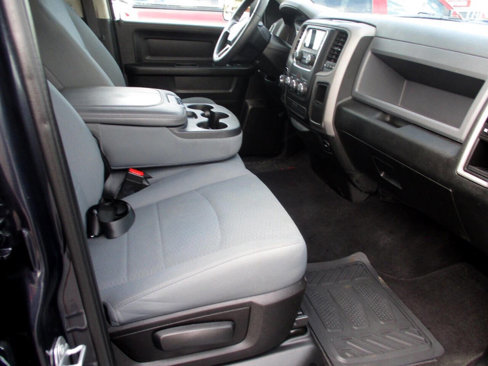 Used 2019 RAM 1500 Tradesman image 12