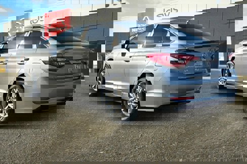 Used 2016 Hyundai Sonata SE image 7