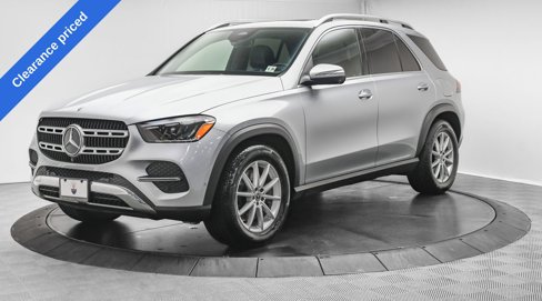 Used 2024 Mercedes-Benz GLE 450e 4MATIC image 3