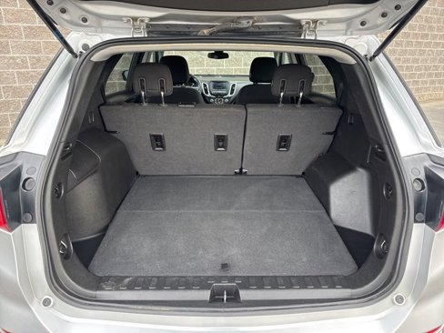 Used 2020 Chevrolet Equinox LT image 34