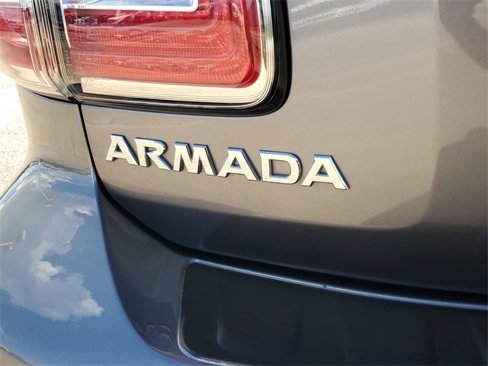 Used 2020 Nissan Armada SL image 7