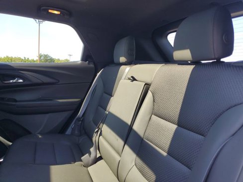 Certified 2022 Chevrolet TrailBlazer RS w/ Sun and Liftgate Package image 10