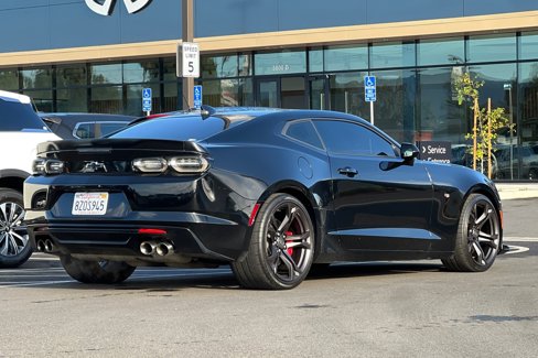 Used 2020 Chevrolet Camaro SS image 4