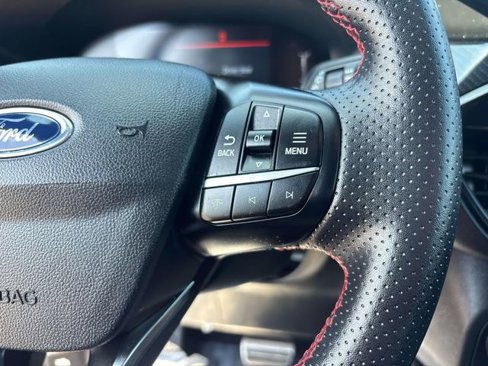 Used 2024 Ford Escape ST-Line image 17